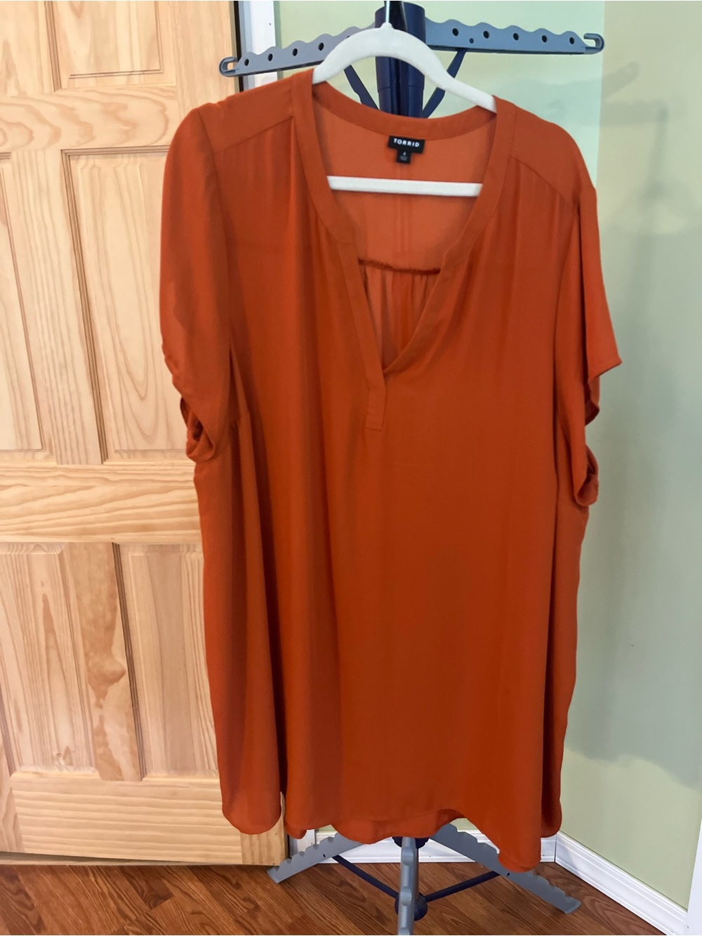 Torrid Orange Sheer High-Low Harper Georgette Blouse (size 4)